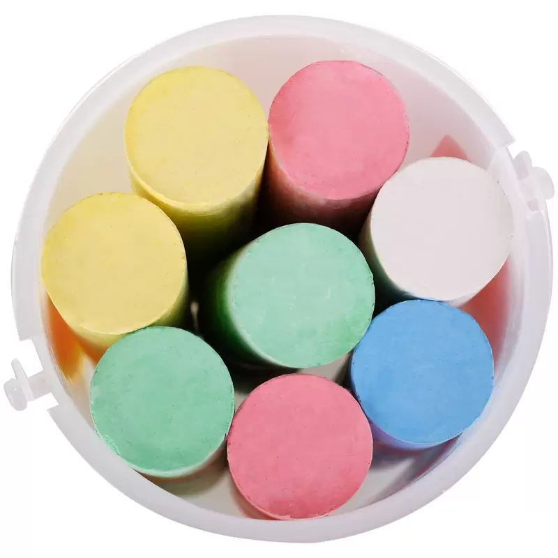 Мелки цветные для асфальта Гамма "Мультики", 8шт., 5цв., круглые, пластиковое ведро