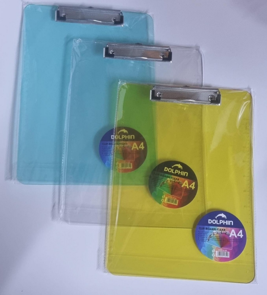 Планшет пластиковый с зажимом Dolphin №810D, А4