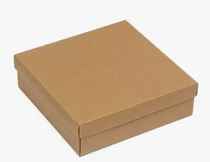 Коробка подарочная крафт 30*30**7 см  с рисунком